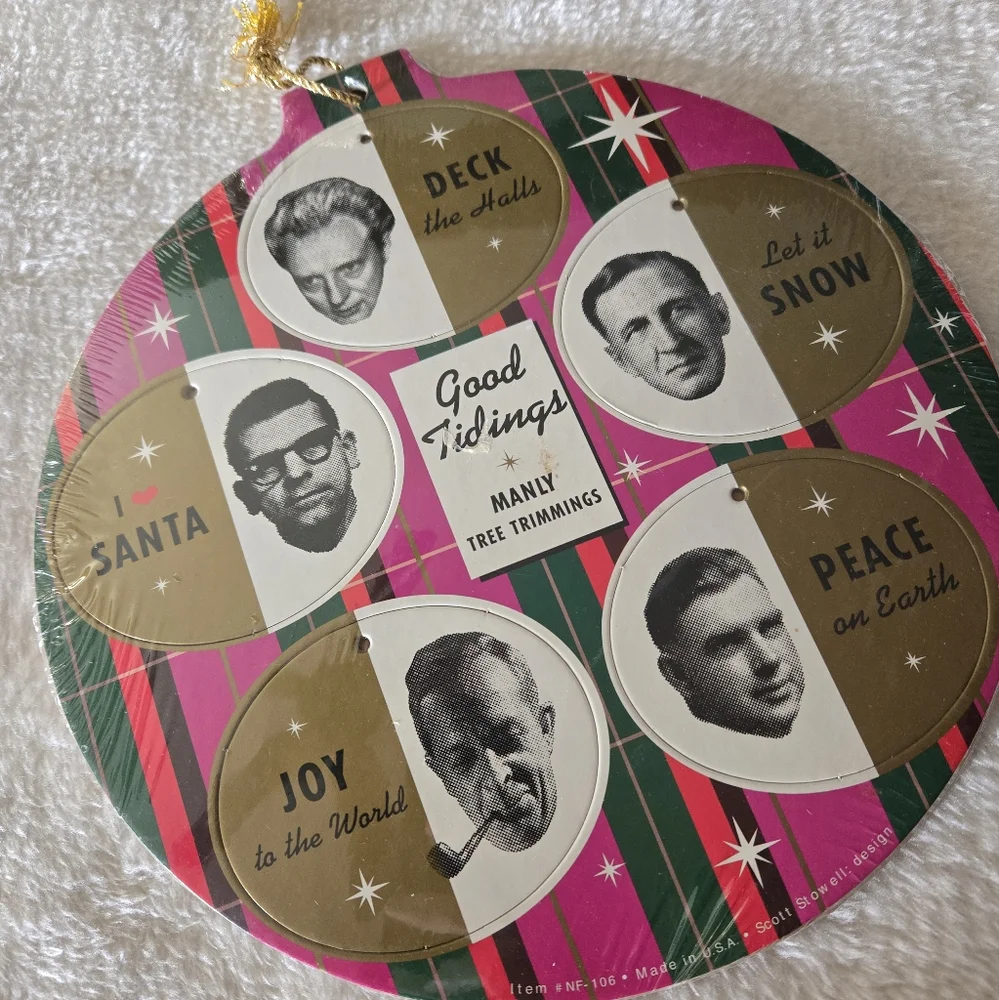Blue Q Vintage Deluxe Die-Cut Good Tidings Manly Tree Trimmings Ornaments NIP
